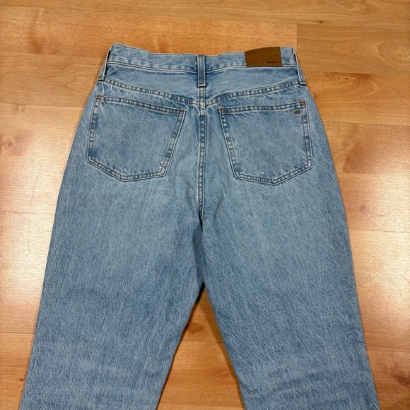 NWOT Madewell Light Wash Distressed The Perfect Vintage Jean Womens 27 - Picture 6 of 9
